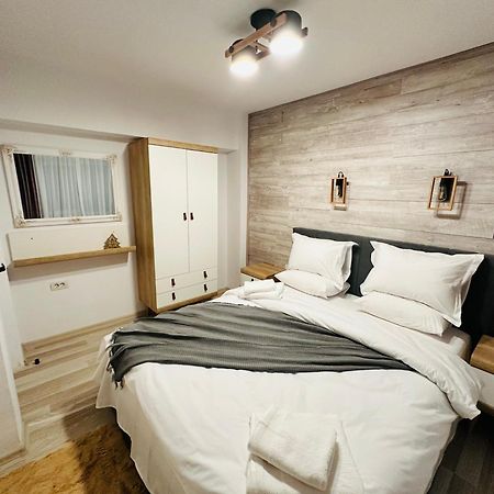 Apartament Patrick Gura Humorului Bagian luar foto