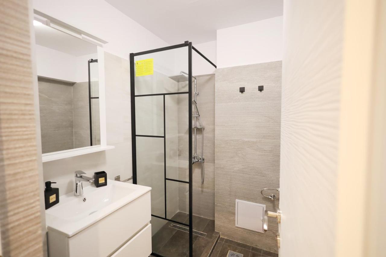 Apartament Patrick Gura Humorului Bagian luar foto