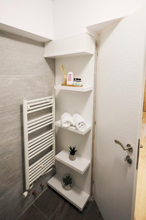 Apartament Patrick Gura Humorului Bagian luar foto